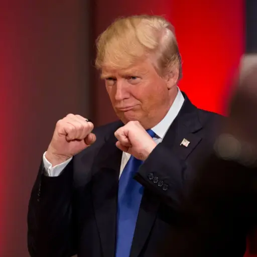 Un intrépido Trump se disfraza de Rocky Balboa ,