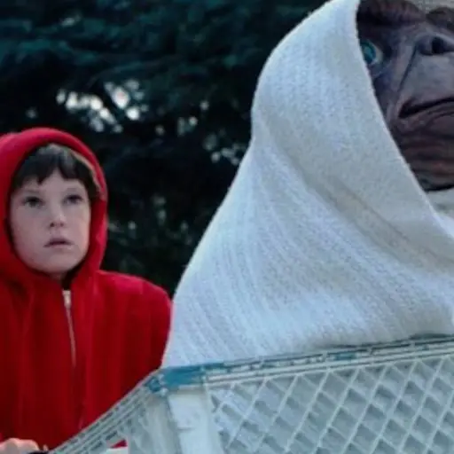 Todo surge para un anuncio sobre tecnología.