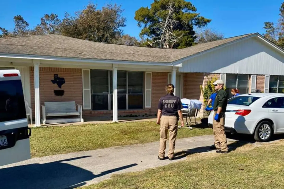 Jabalíes salvajes matan a una mujer frente a la casa donde trabajaba en Texas