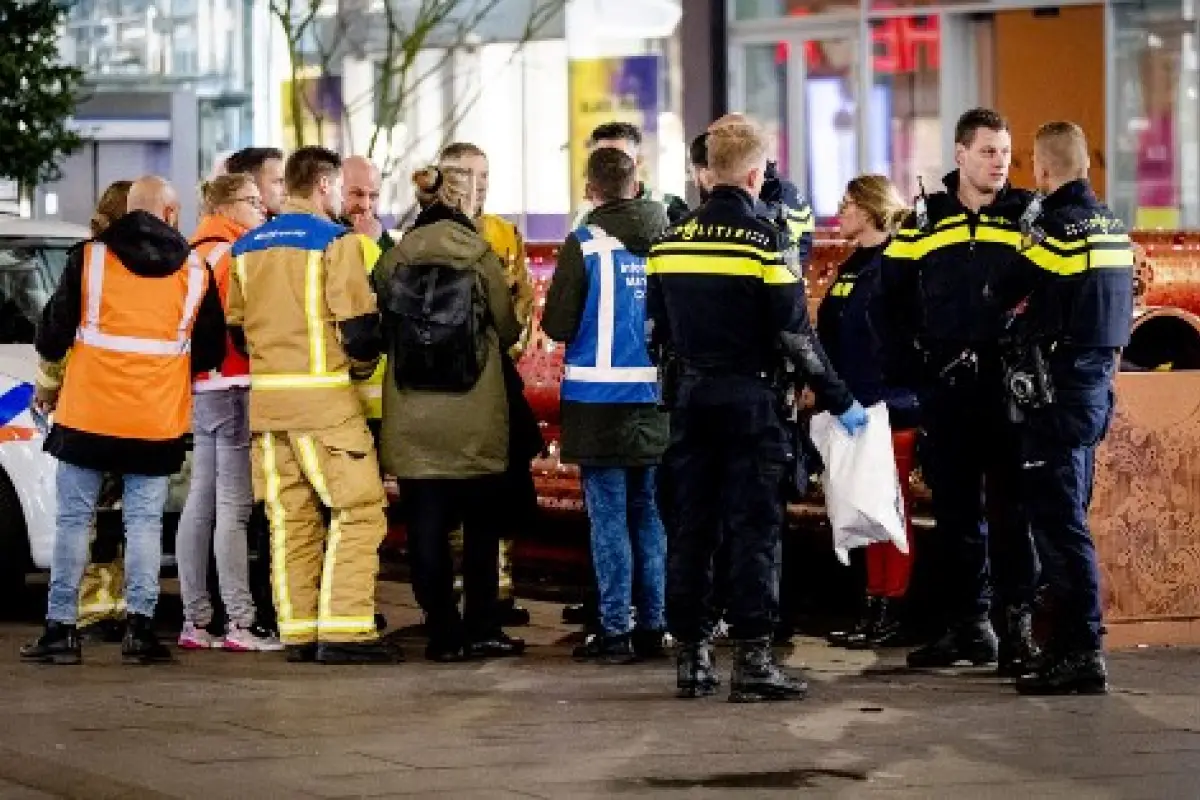 Ataque con cuchillo en La Haya, Holanda, deja varios heridos. Foto: AFP