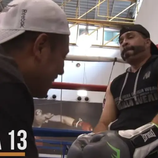 El jefe edil de Mixco peleará con Tres Kiebres.