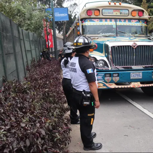 ataque a bus San Lucas Sacatepéquez Emisoras Unidas Guatemala ,