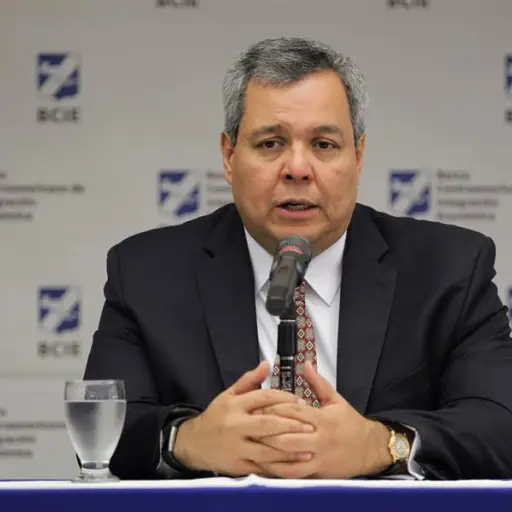 BCIE recibe crédito de Agencia francesa Desarrollo por US millones