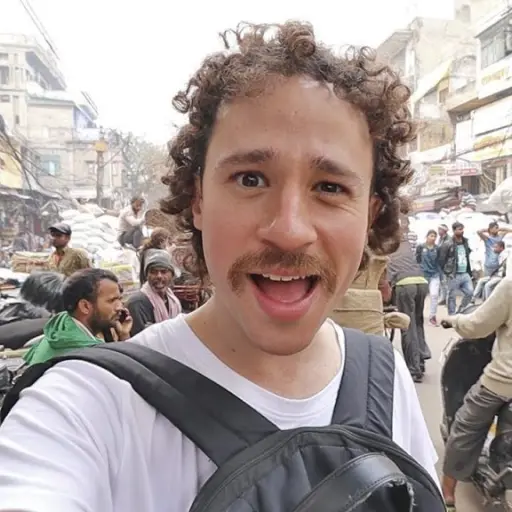 Luisito Comunica comparte fotografía de cuando superaba su adicción al crack ,