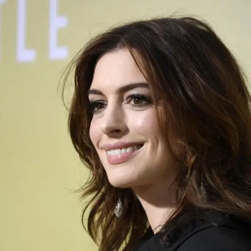 HOLLYWOOD, CALIFORNIA - MAY 08: Anne Hathaway attends the Premiere Of MGM's 