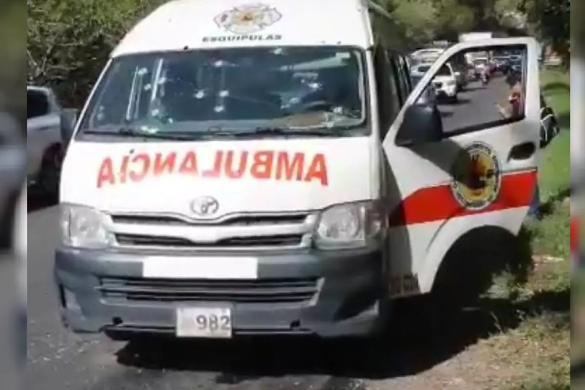 Tras hecho violento contra ambulancia, bomberos condenan ataque y piden respeto a su labor, 