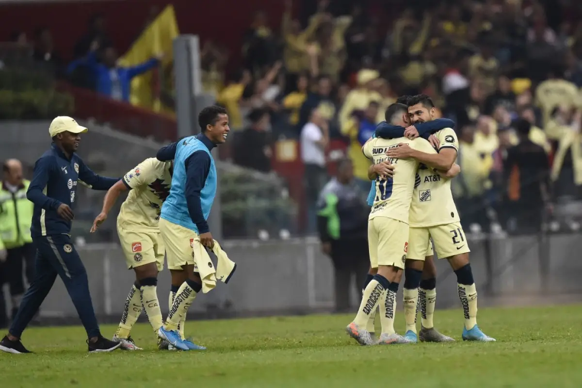 Los jugadores del América celebran una anotación en un partido de la liga mexicana. Foto: AFP