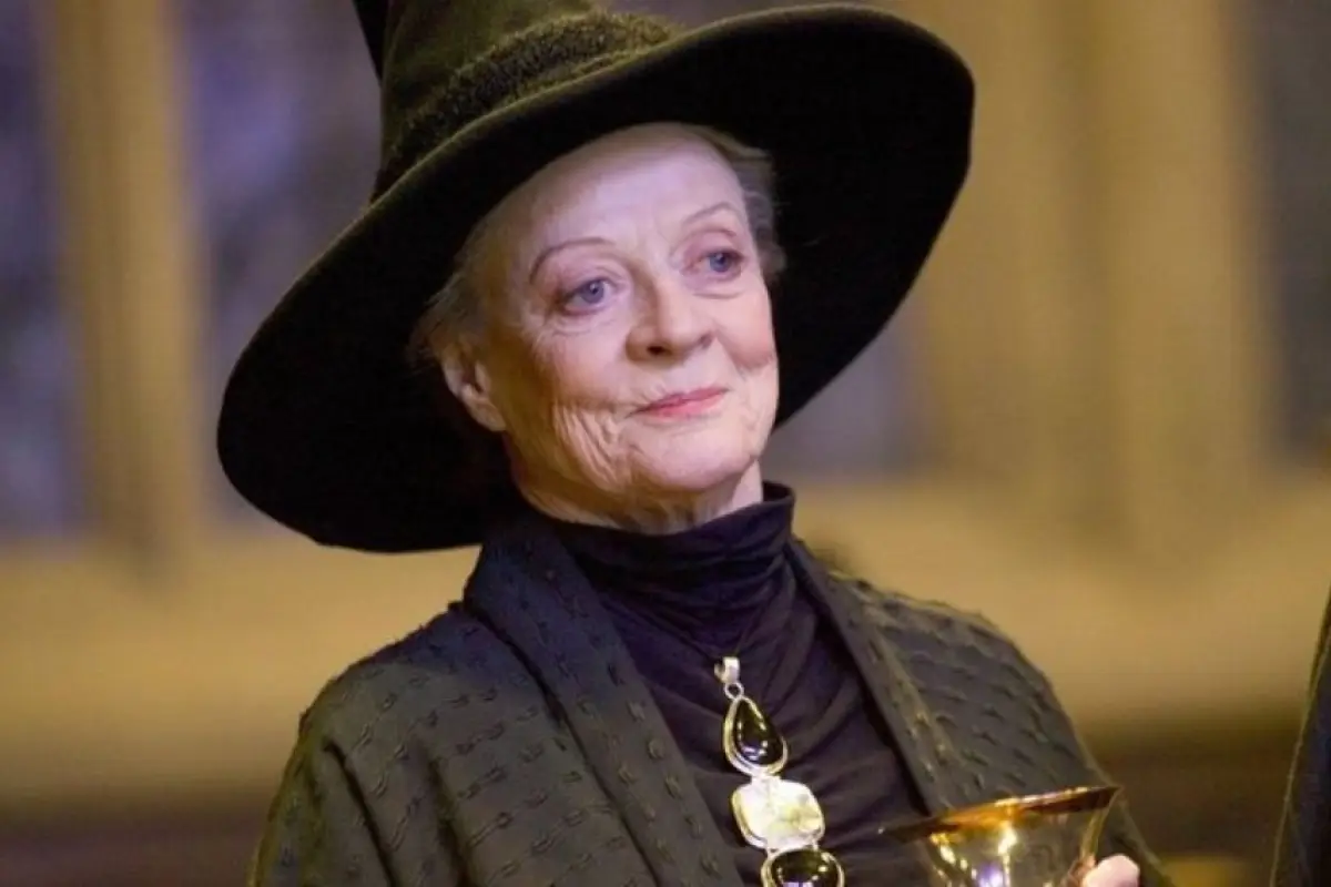 Maggie Smith, 