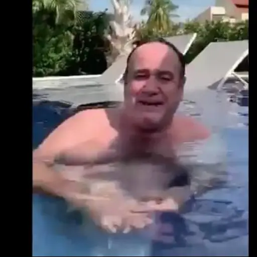 mensaje-alejandro-giammattei-piscina-ano-nuevo-emisoras-unidas ,