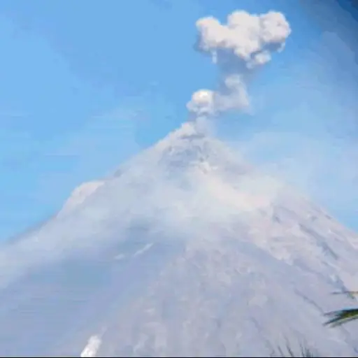 Conred monitorea caída de ceniza volcánica en localidades de Sacatepéquez