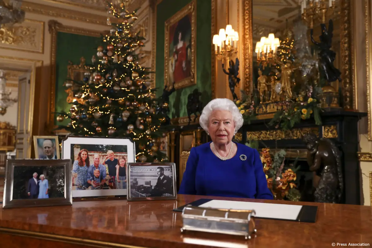 Reina Elizabeth II Emisoras Unidas Guatemala, 