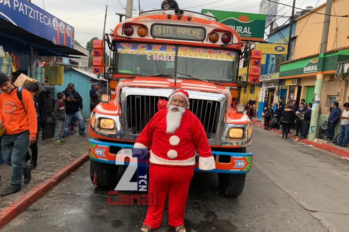 Santa-Claus-transporte-emisorasunidas-4, 