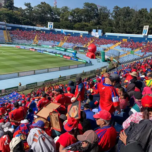 Afición-Roja-Municipal-Antigua-Final-4 ,