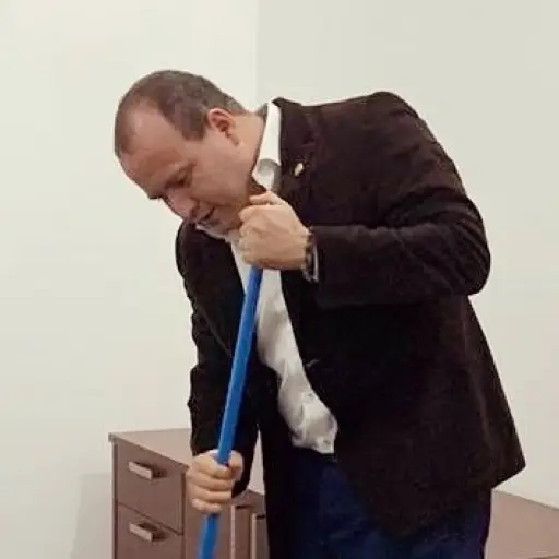 diputado barriendo ,