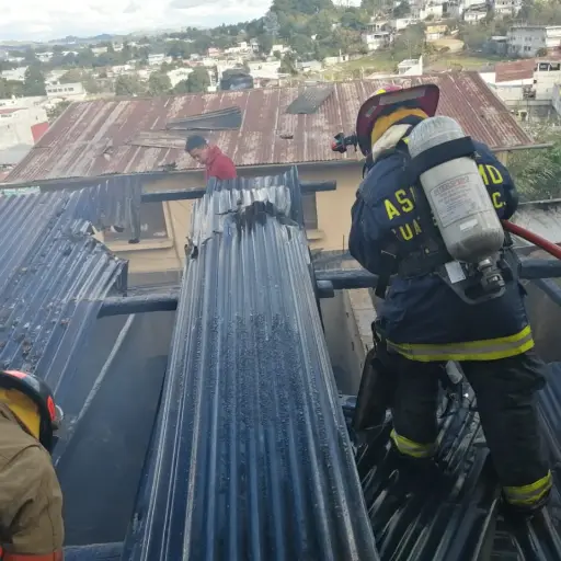 Explosion de coheteria