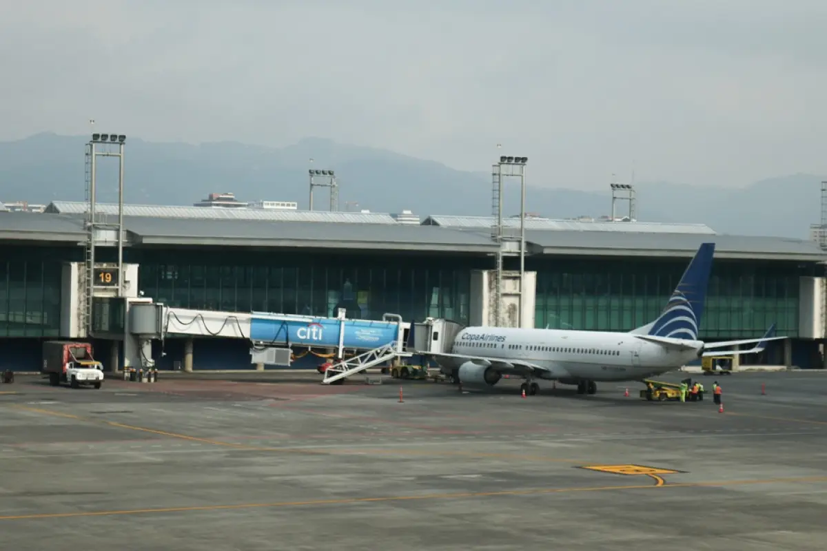 Estados Unidos mensaje a estadounidenses por cierre de aeropuerto