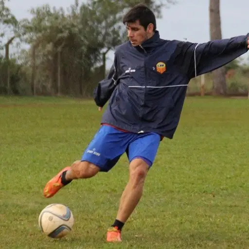 Nicolás-Martínez-Municipal-Cuarto-Extranjero ,