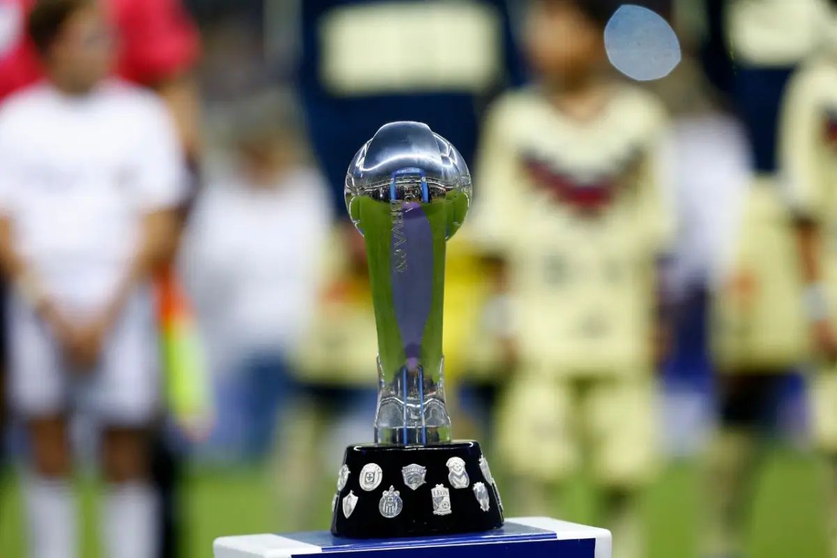 trofeo de la Liga MX, 
