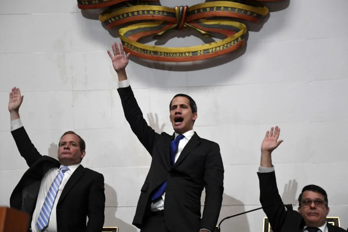 Juan Guaidó se juramenta como presidente del Parlamento venezolano 