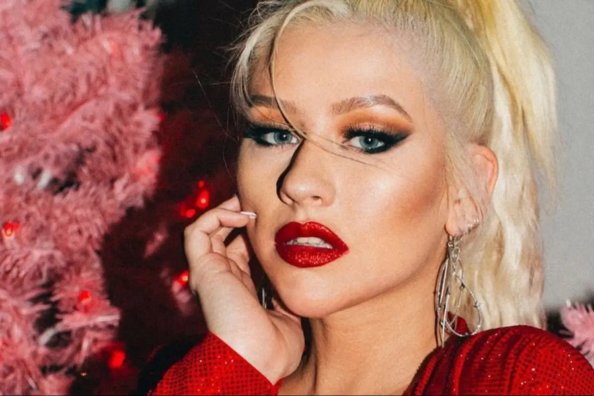 Christina Aguilera luce irreconocible para algunos de sus fans, 