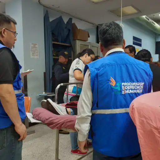 Estudiantes de Derecho de la Usac hospitalizadas por intoxicación