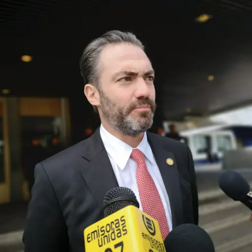 Canciller Pedro Brolo se pronuncia por caso de Acisclo Valladares Urruela ,