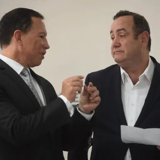 alvaro-gonzalez-ricci-ministro-de-finanzas-alejandro-giammattei ,