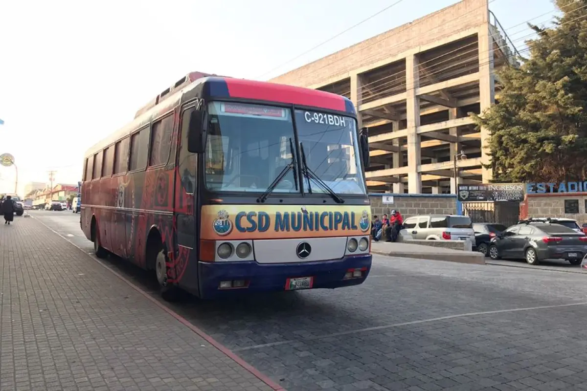 rojos multa en Quetzaltenango, 