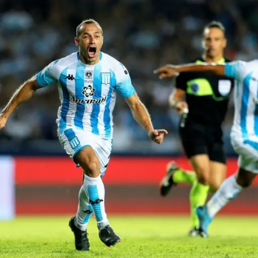 Marcelo-Díaz-Racing-Independiente-2 ,