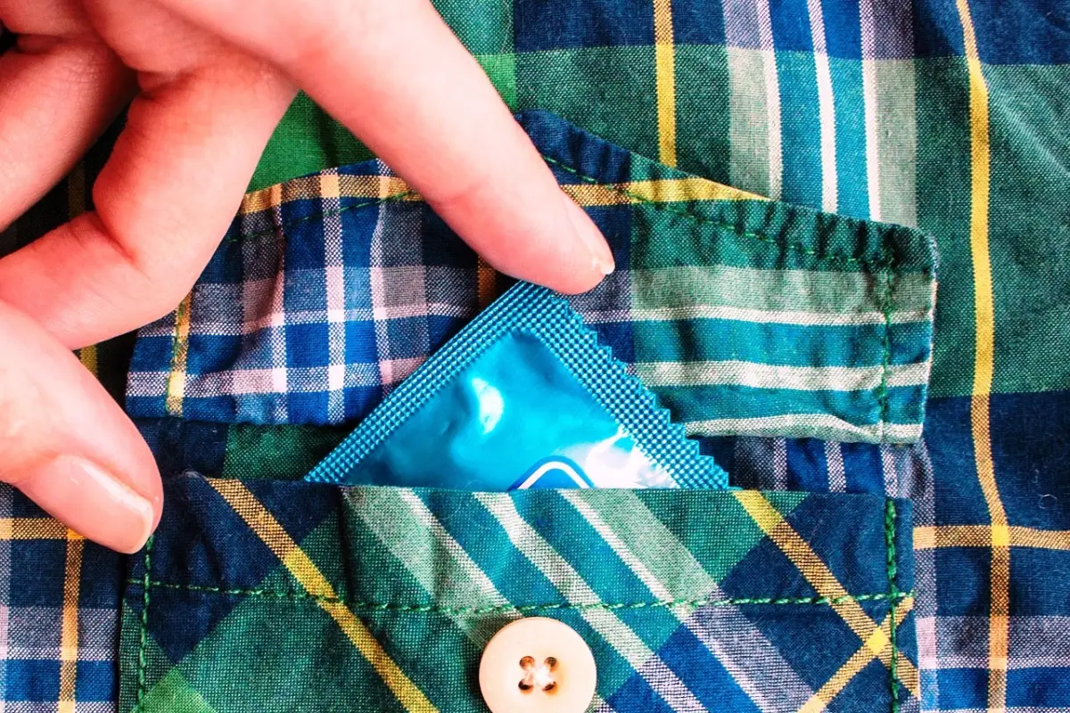 condom-1863436_1280, 