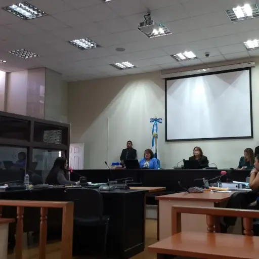 Abogado vinculado con Manuel Baldizón deberá pagar fianza millonaria ,