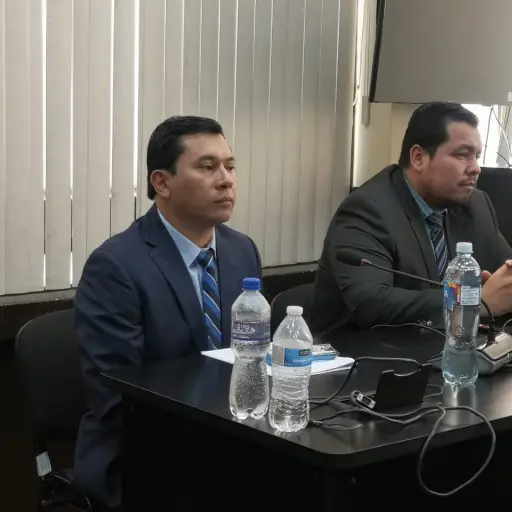 Armado Escribá Construcción Corrupción Emisoras Unidas Guatemala ,