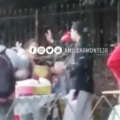 Pelea-vendedores-Obelisco ,