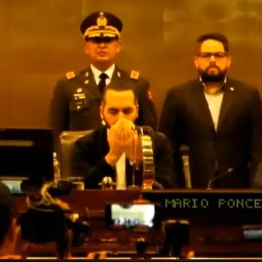 Nayib Bukele ingresa a Asamblea Legislativa ,