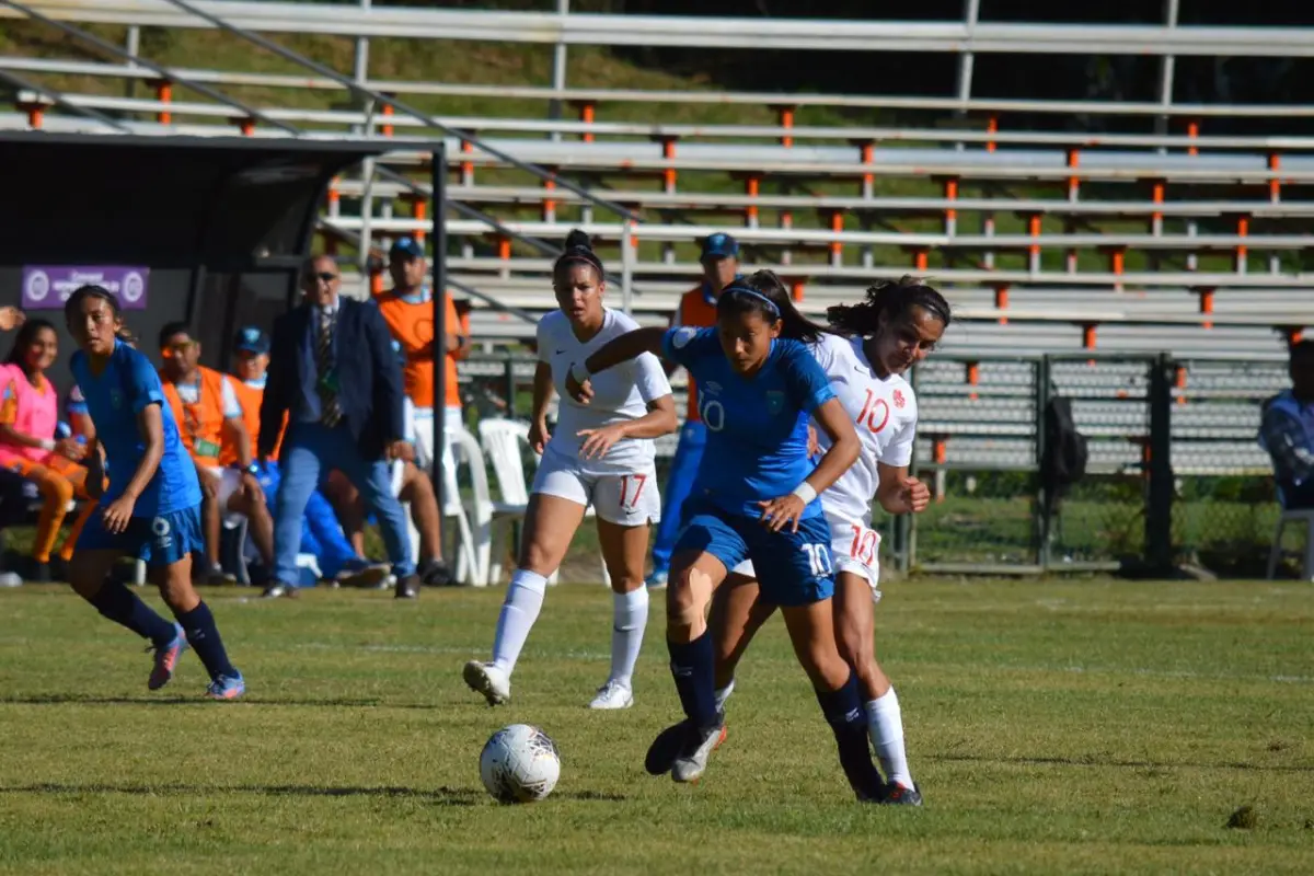 Selección Sub20 Femenina ante Canadá, 