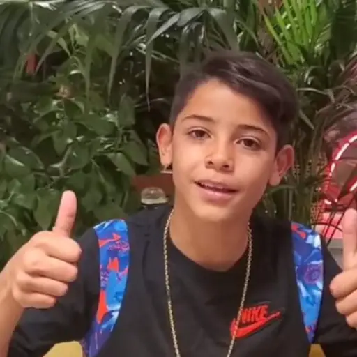 Cristiano-Jr-Crea-Cuenta-Instagram-3 ,