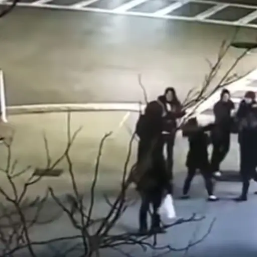 video agresión latinas Boston Emisoras Unidas Guatemala ,