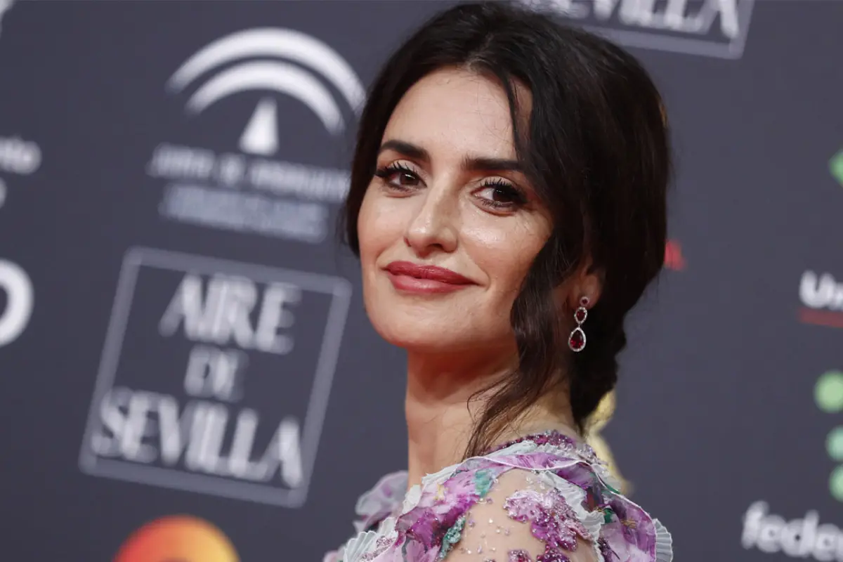 viralizan-foto-penelope-cruz-antes-cirugias-fans-asustan-emisoras-unidas, 