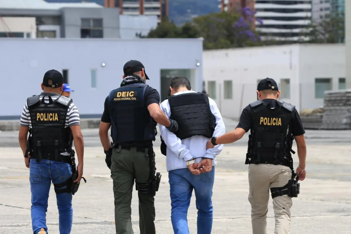 Mexicano deportado a Guatemala Emisoras Unidas Guatemala, 