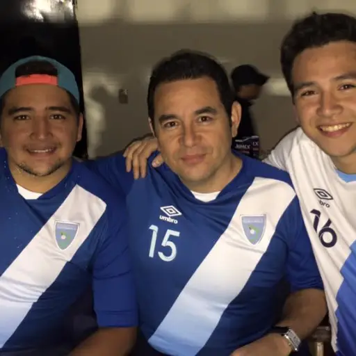 hijo-jimmy-morales-jose-manuel-morales-queda-fuera-aurora-emisoras-unidas-5 ,