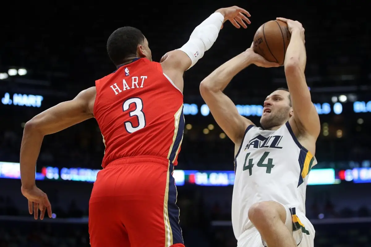 NEW ORLEANS, LOUISIANA - JANUARY 16: Bojan Bogdanovic #44 of the Utah Jazz shoots the ball over Josh Hart #3 of the New Orleans Pelicans at Smoothie King Center on January 16, 2020 in New Orleans, Louisiana. NOTE TO USER: User expressly acknowledges and a