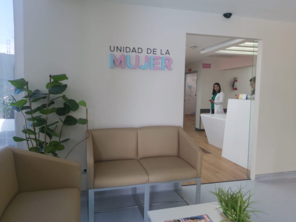 hospital-el-pilar-area-oncologia-area-mujer-emisoras-unidas-9 | 