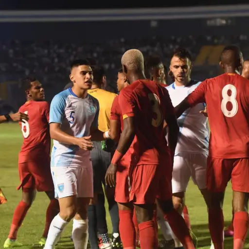 conato-de-bronca-guatemala-panama ,