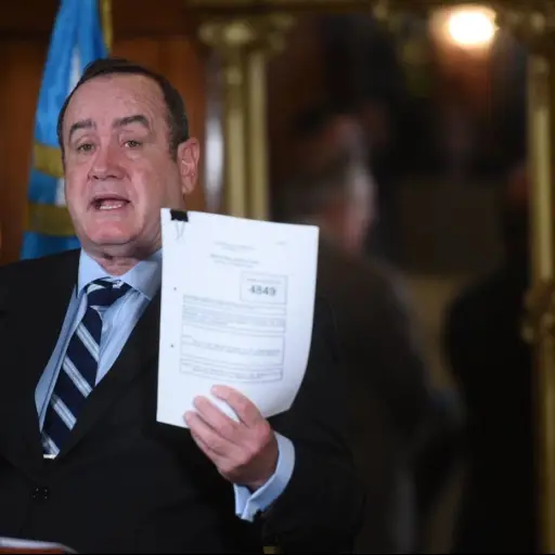 Alejandro-Giammattei-trabajo-infantil-emisoras-unidas ,