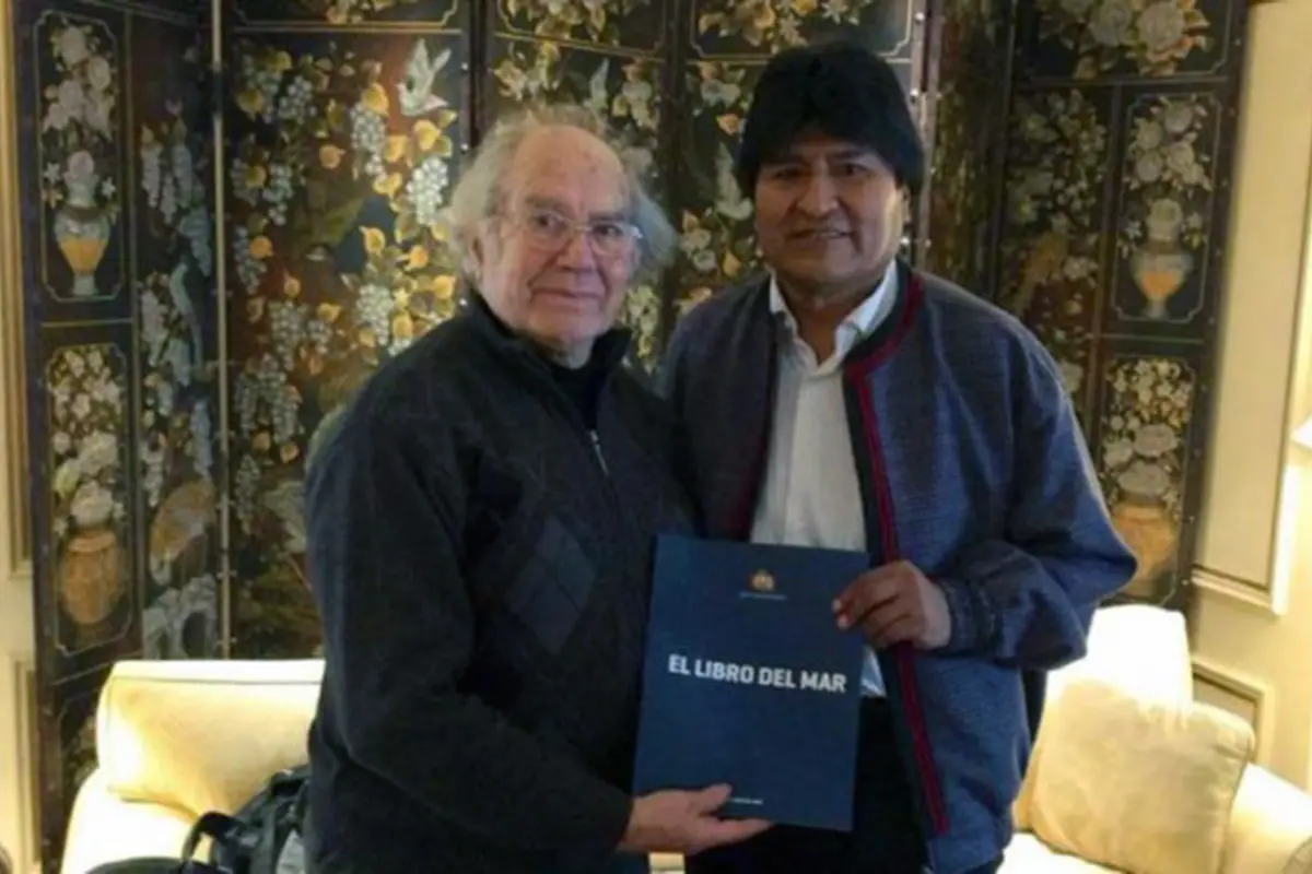 Premio Nobel argentino postula a Evo Morales para Nobel de la Paz