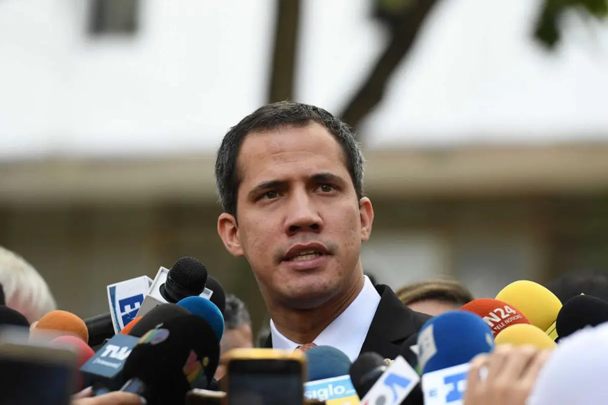 Fiscalía de Venezuela cita a Juan Guaidó por "intento de golpe de Estado"