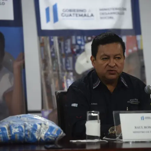 coronavirus COVID19 Guatemala (157) raul romero mides ministro de desarrollo insumos familias vulnerables pobreza economia ,