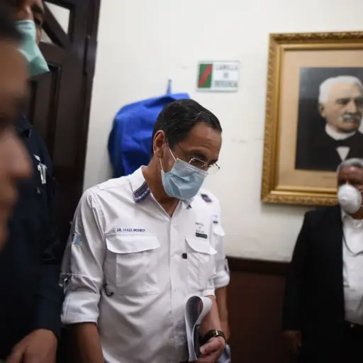 coronavirus COVID19 Guatemala (156) congreso ministro de salud hugo monroy ,