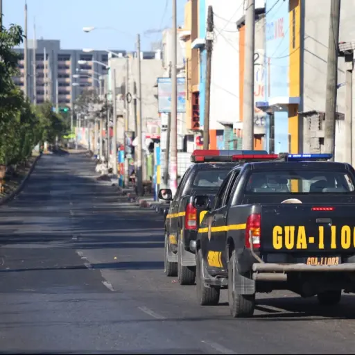 Transito toque de queda Emisoras Unidas Guatemala ,