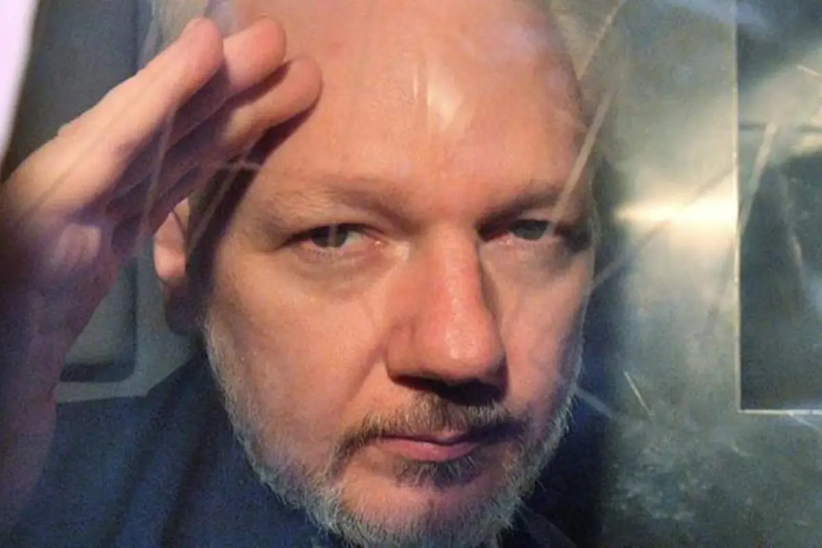 La justicia británica rechaza liberar a Julian Assange por el coronavirus